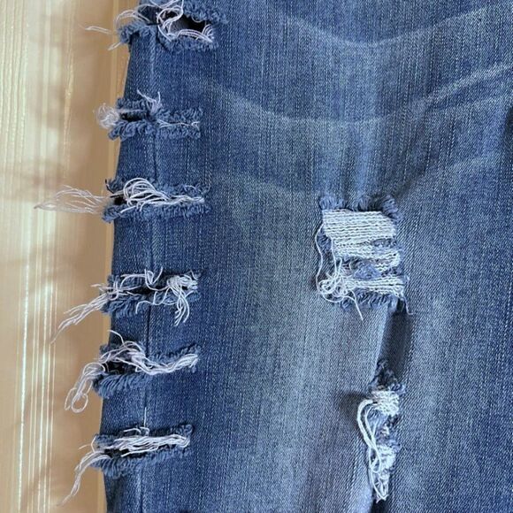 AP Blue by Aphrodite Jeans Destroyed  Skinny Tall Jeans  9 - Picture 5 of 10